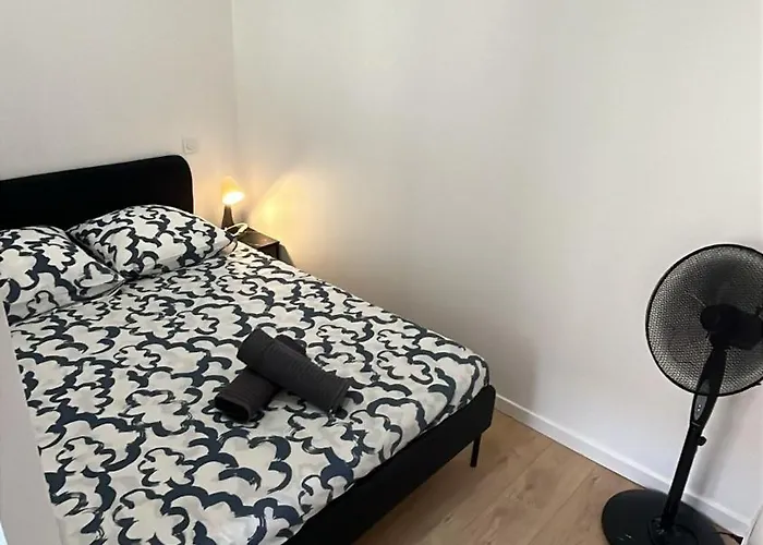 L'appart Lassus Climatisation Apartman *